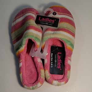 Bobbie Brooks Ladies Slippers Sz S Shoe 6-7, New